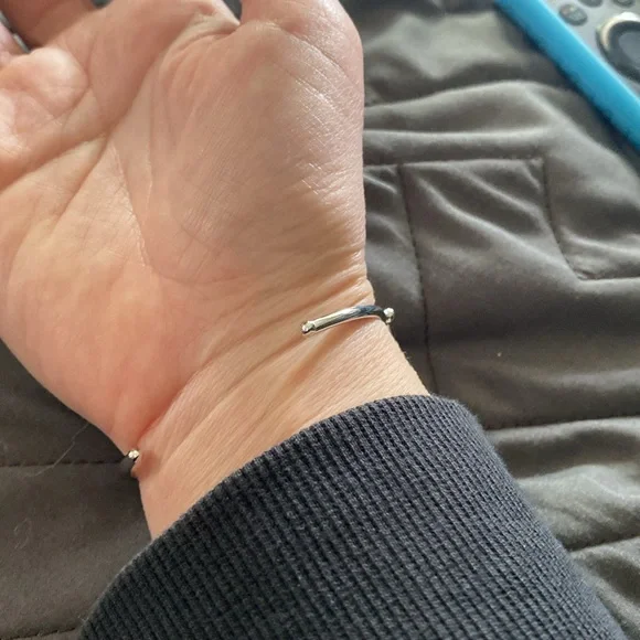 Opal cuff bracelet - Picture 2 of 4